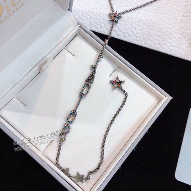 Dior飾品 迪奧經典熱銷款復古金色項鏈  zgd1209